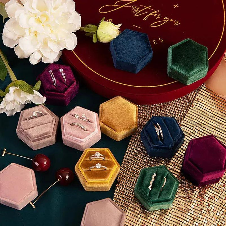 Vintage Hexagon Velvet Jewelry Double Ring Box Empty Case Holder for Engagement Wedding Ceremony Valentines Day Gift Organizer MRLOUIS