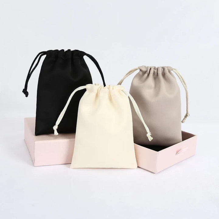 10pcs Silk Satin Drawstring Pouches Jewelry Packaging for Cosmetic Christmas Party Decoration Wedding Favor Candy Gift Bags MRLOUIS