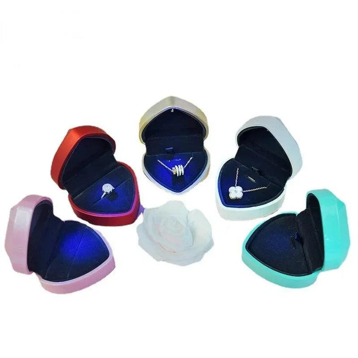 Creative Heart Shaped LED Light Jewelry Box High-end Proposal Confession Ring Box Light Jewelry Box Pendant MRLOUIS