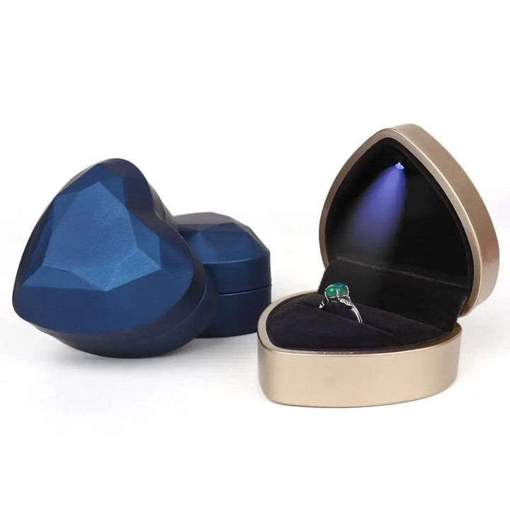 Led Illuminated Ring Box Heart Shaped Led Ring Box Portable Case for Proposal Engagement Wedding Pocket-sized Jewellery Gift Box MRLOUIS