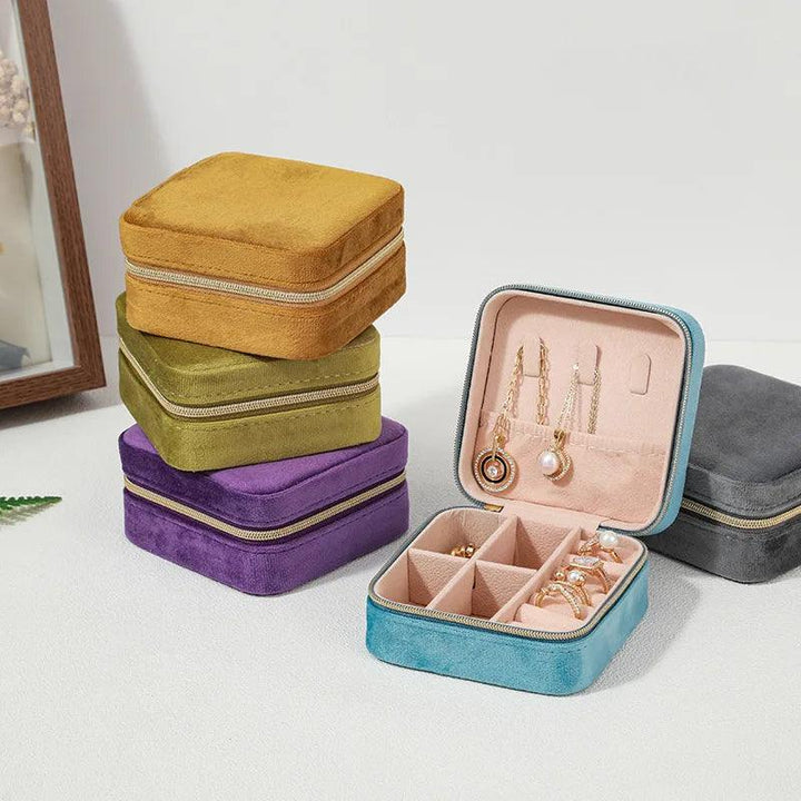 Velvet Jewelry Box For Women Necklace Ring Earrings Organizer Holder Travel Portable Zipper Square Jewelry Storage Case MRLOUIS