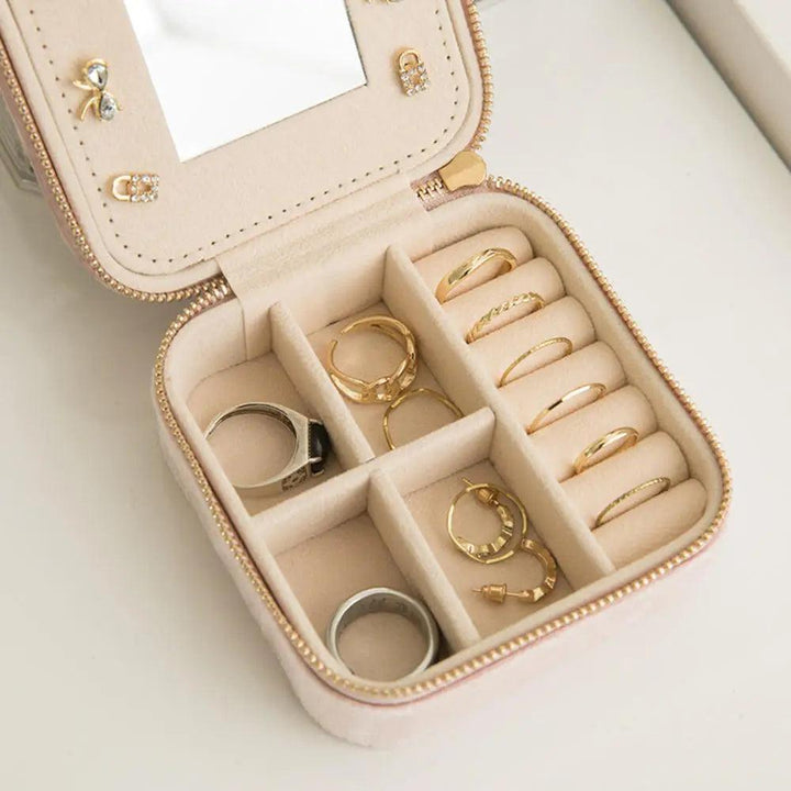 Plush Velvet Small Jewelry Box Necklace Ring Earrings Storage Jewelry Case Women Travel Portable Jewelry Organizer Box Joyero MRLOUIS