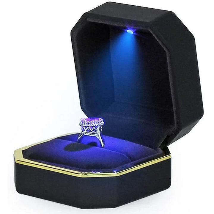 1 Pcs LED Jewelry Ring Box Luxury Velvet Rubber Necklace Pendant Gifts Display With Light For Proposal Engagement Wedding Case MRLOUIS