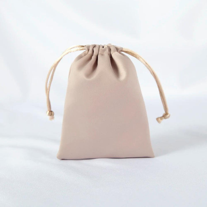 10pcs Silk Satin Drawstring Pouches Jewelry Packaging for Cosmetic Christmas Party Decoration Wedding Favor Candy Gift Bags MRLOUIS