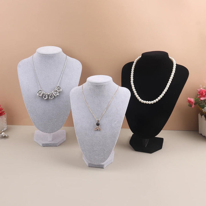 Velvet Portrait Necklace Display Pendant Organizer Jewelry Display Stand Jewelry Mannequin Bust Necklace Pendant Window Display MRLOUIS