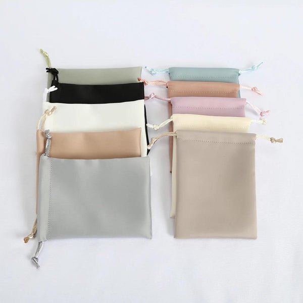 10pcs Silk Satin Drawstring Pouches Jewelry Packaging for Cosmetic Christmas Party Decoration Wedding Favor Candy Gift Bags MRLOUIS