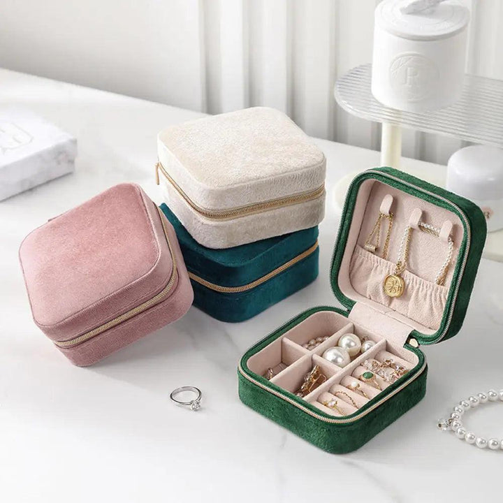 Plush Velvet Small Jewelry Box Necklace Ring Earrings Storage Jewelry Case Women Travel Portable Jewelry Organizer Box Joyero MRLOUIS