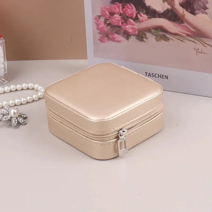 Portable Jewelry Storage Box Travel Organizer Jewelry Case PU Leather Storage Earrings Necklace Ring Jewelry Organizer Display MRLOUIS