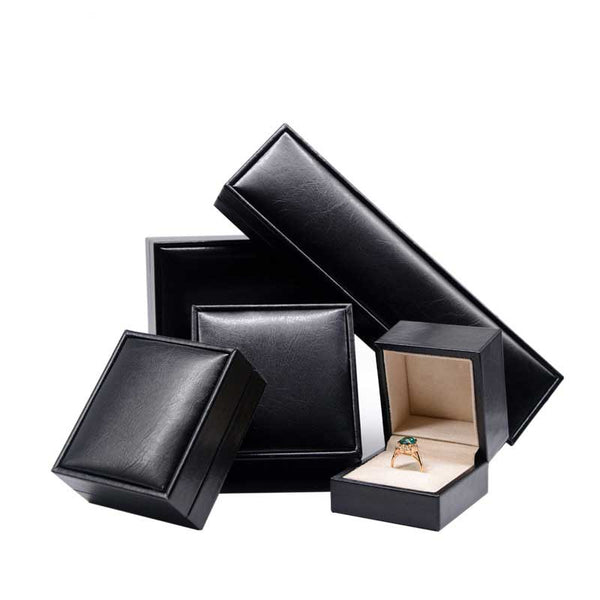 black jewelry box