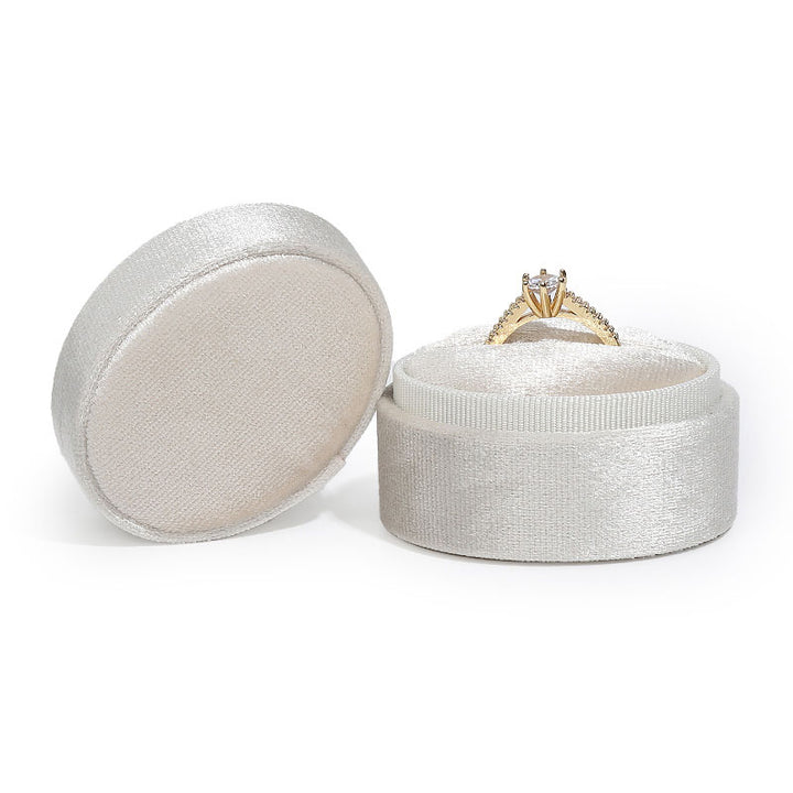 small ring box for proposal