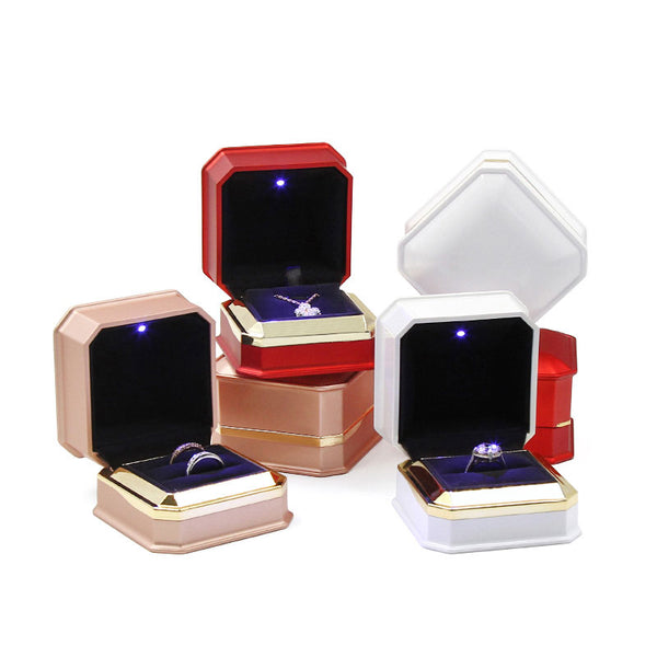 engagement ring box with light