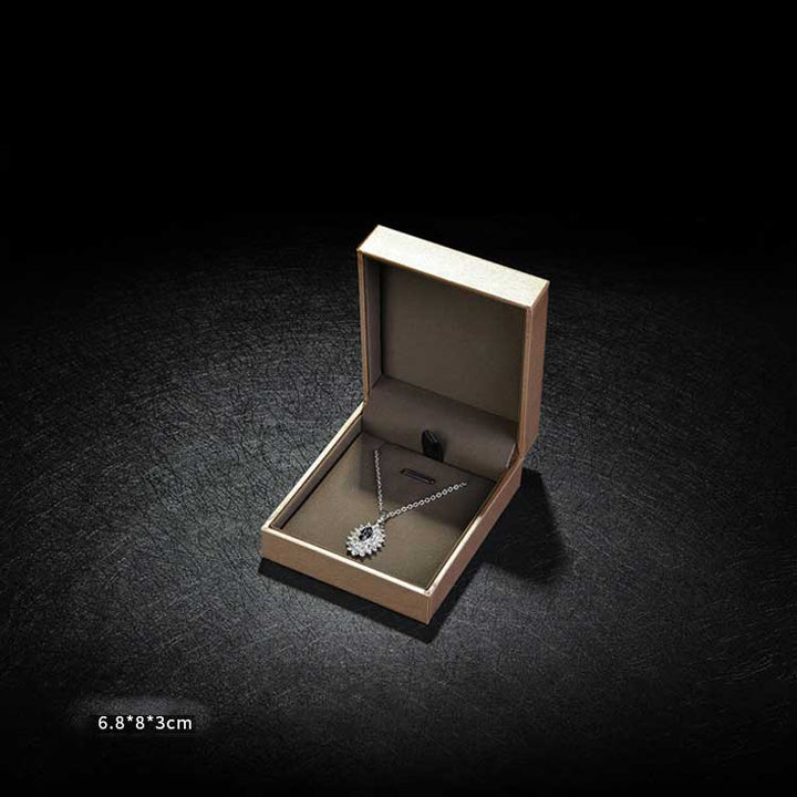 best jewelry box for necklaces